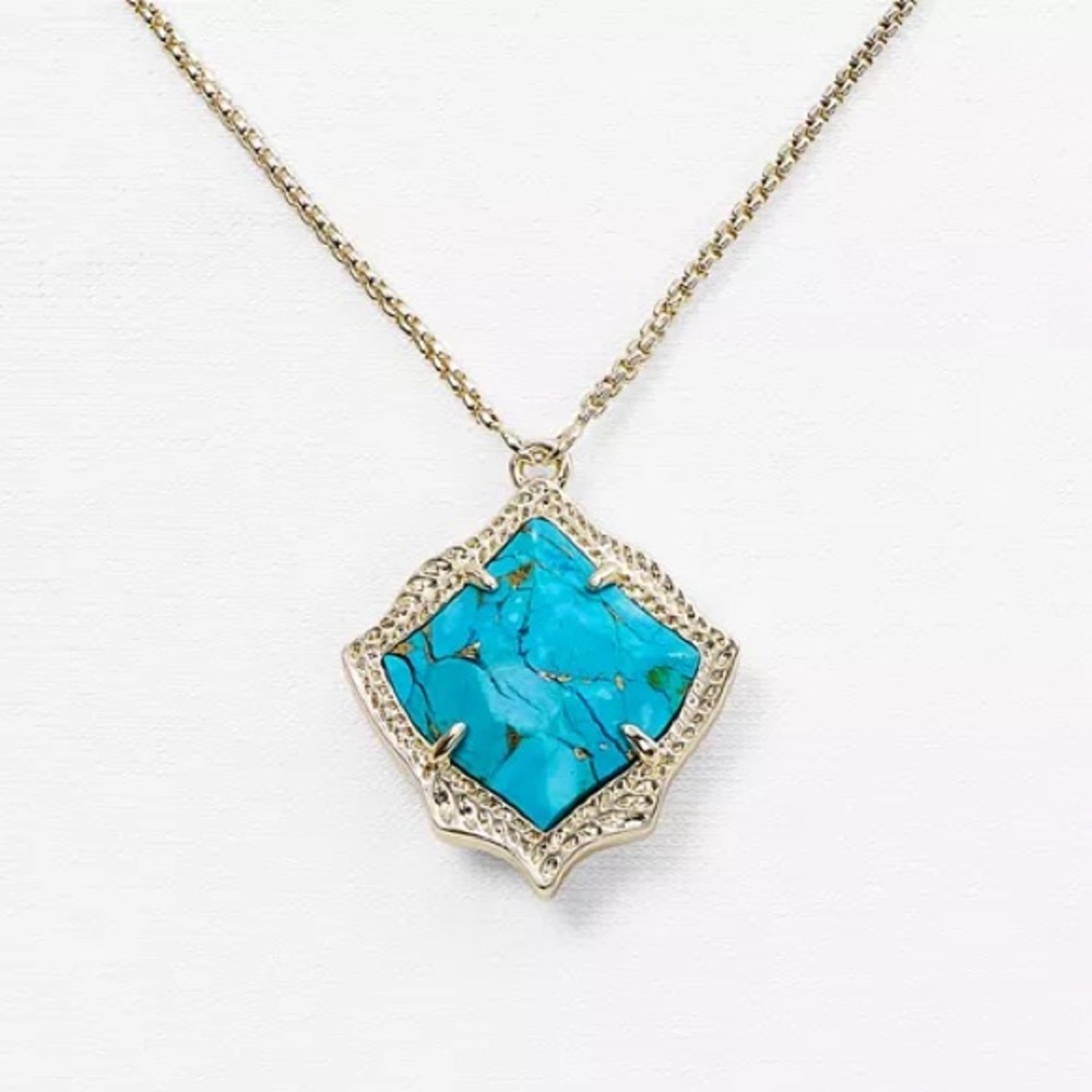 Kendra Scott Kacey Gold Pendant Necklace in Turquoise Magnesite